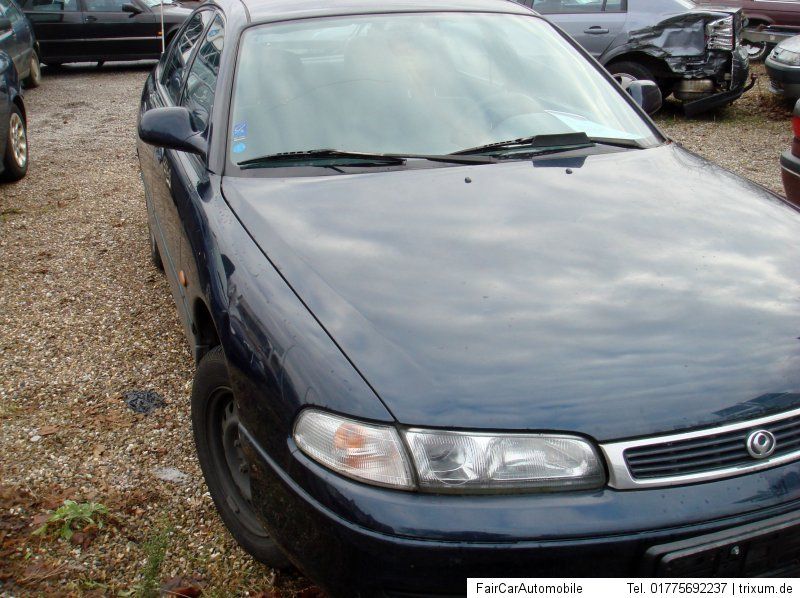 Mazda 626 mit Fließheck