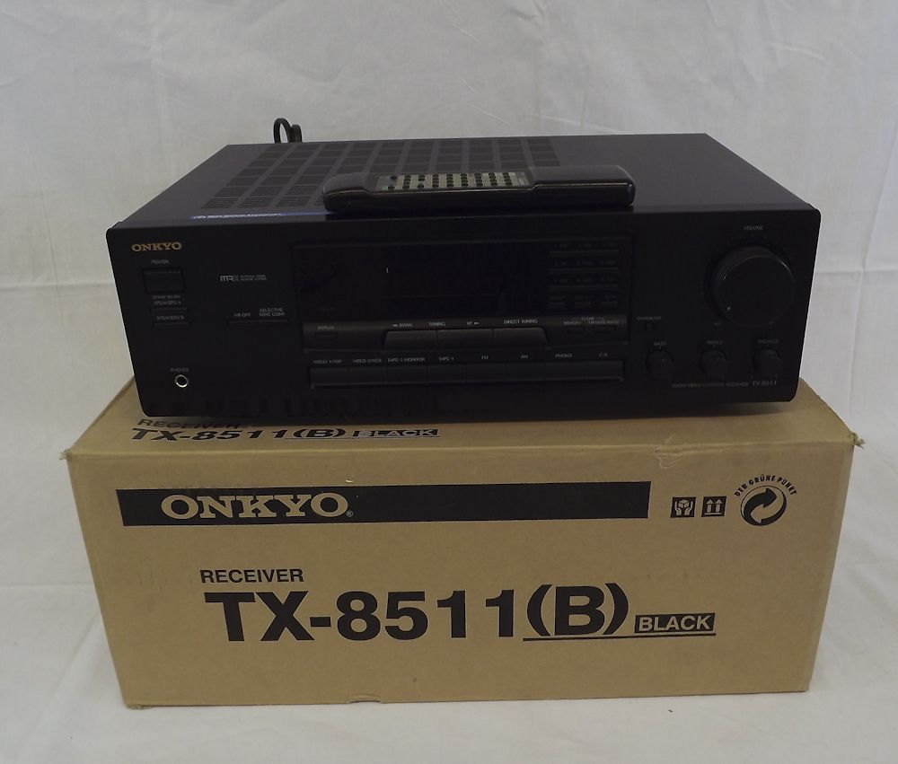 Onkyo TX 8511 2 Channel 100 Watt Receiver Power Amp With Remote & Box