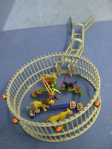 4233 Gr. Raubtier Manege z Zirkus Playmobil 942